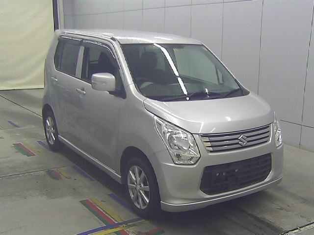 70242 SUZUKI WAGON R MH34S 2014 г. (Honda Kansai)